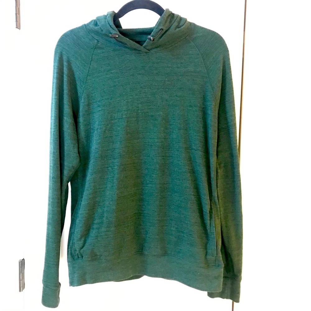 Like New Active Flex American Eagle sweater hoodie